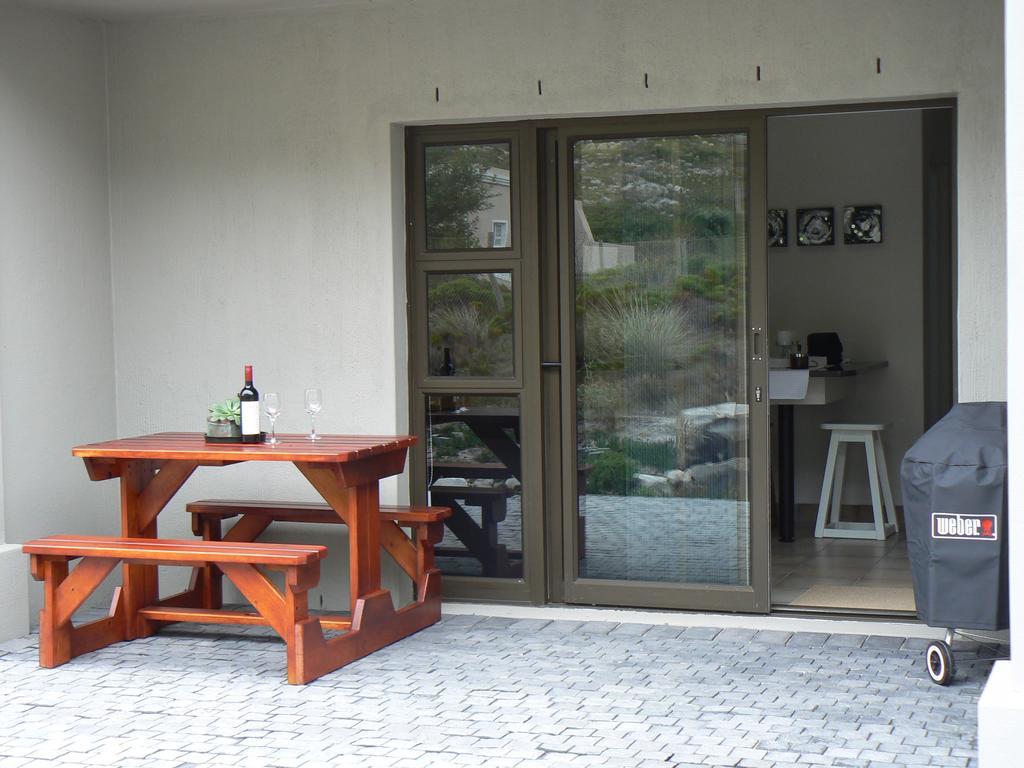 Van Den Berg'S Guesthouse Bettyʼs Bay Quarto foto